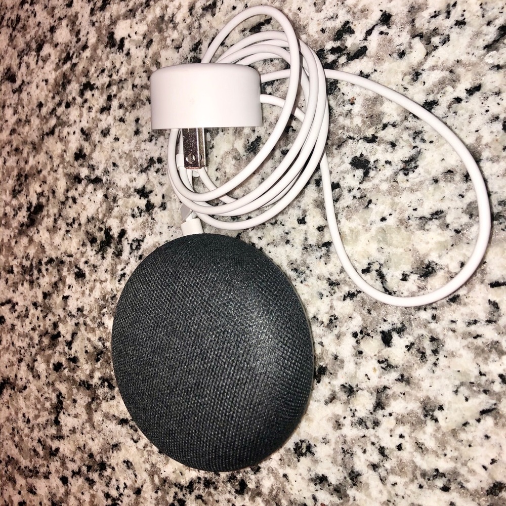 Google Home Mini